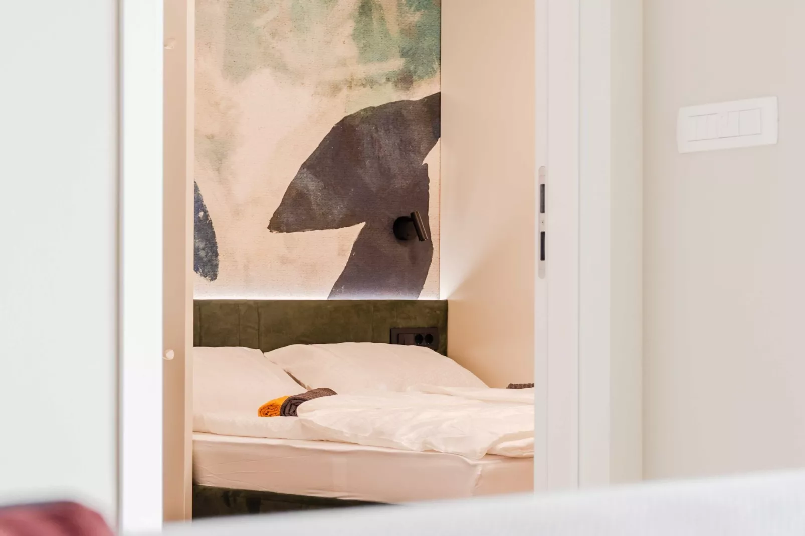 Bovec Chic Apartment with Sauna - One Bedroom Apartment with Balcony-Schlafzimmer