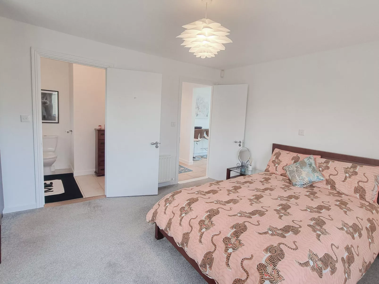 Riverrun Holiday Homes No 15-Inside