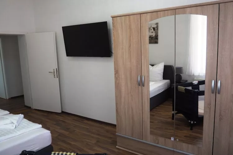 Gruppenunterkunft in Ballenstedt-Bedroom