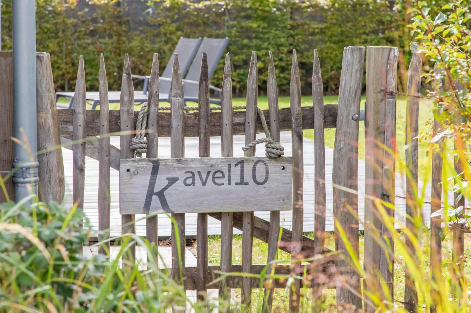 Zonnedorp Kavel 10 Renesse | Villa near the Beach & with Spacious Garden-Ambiance