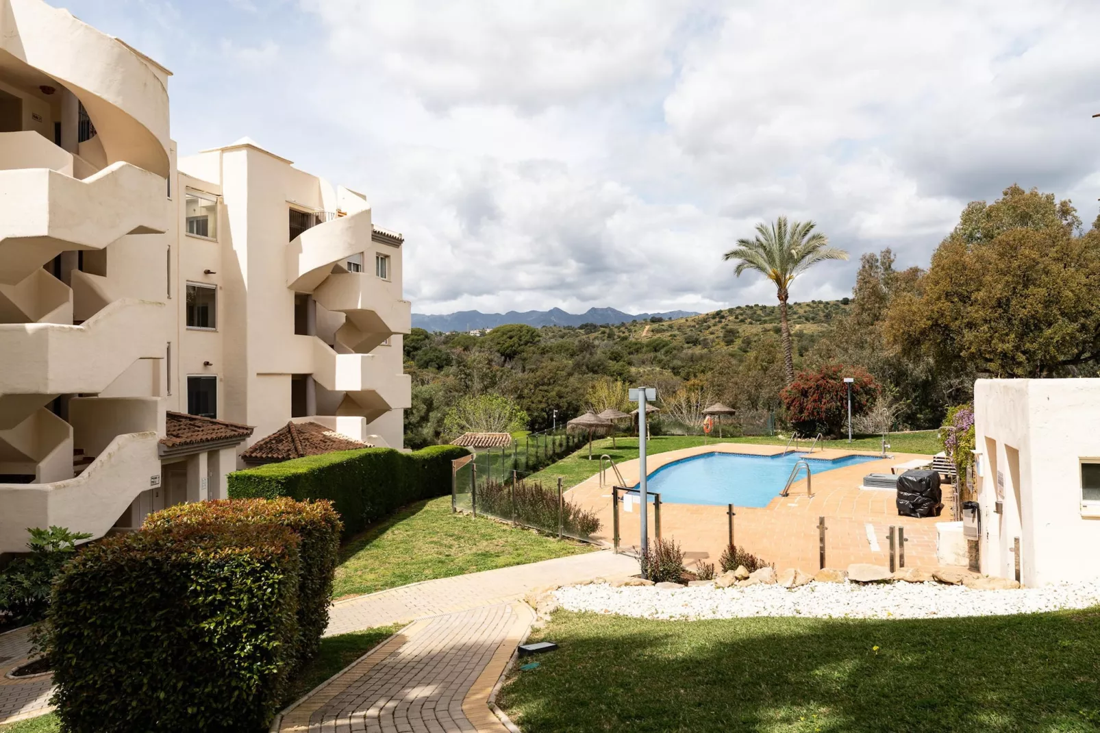 CT 366 - Faro's Silent Dream in Elviria - Marbella-Areas within 1km in summer