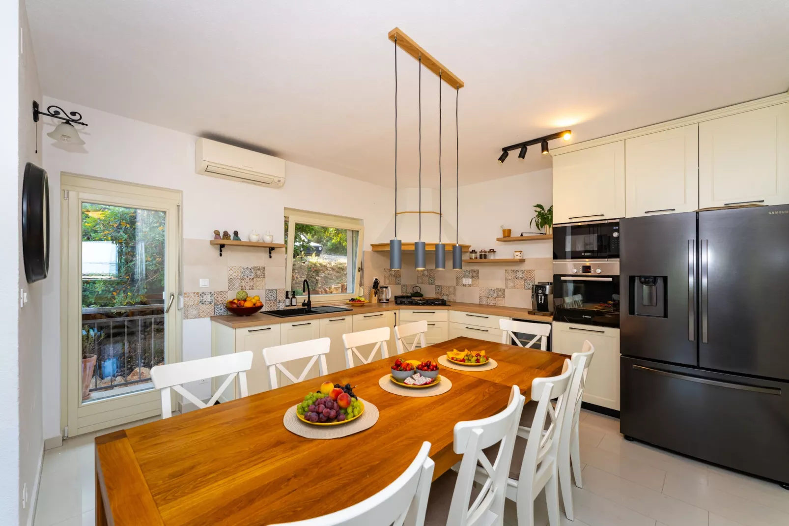 Sea view Villa Amaria-Dining room