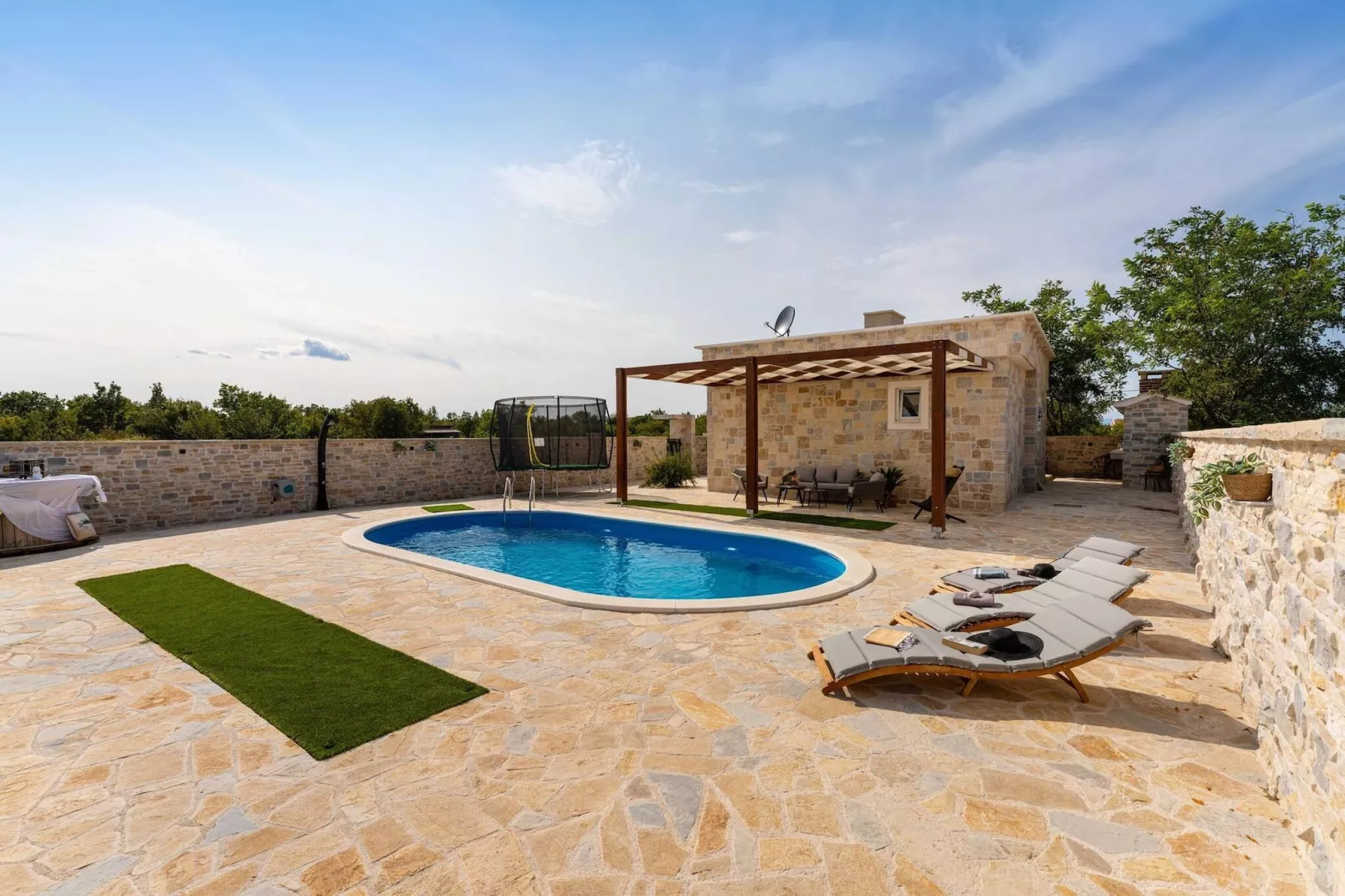 Holiday home Katalea-Schwimmbad