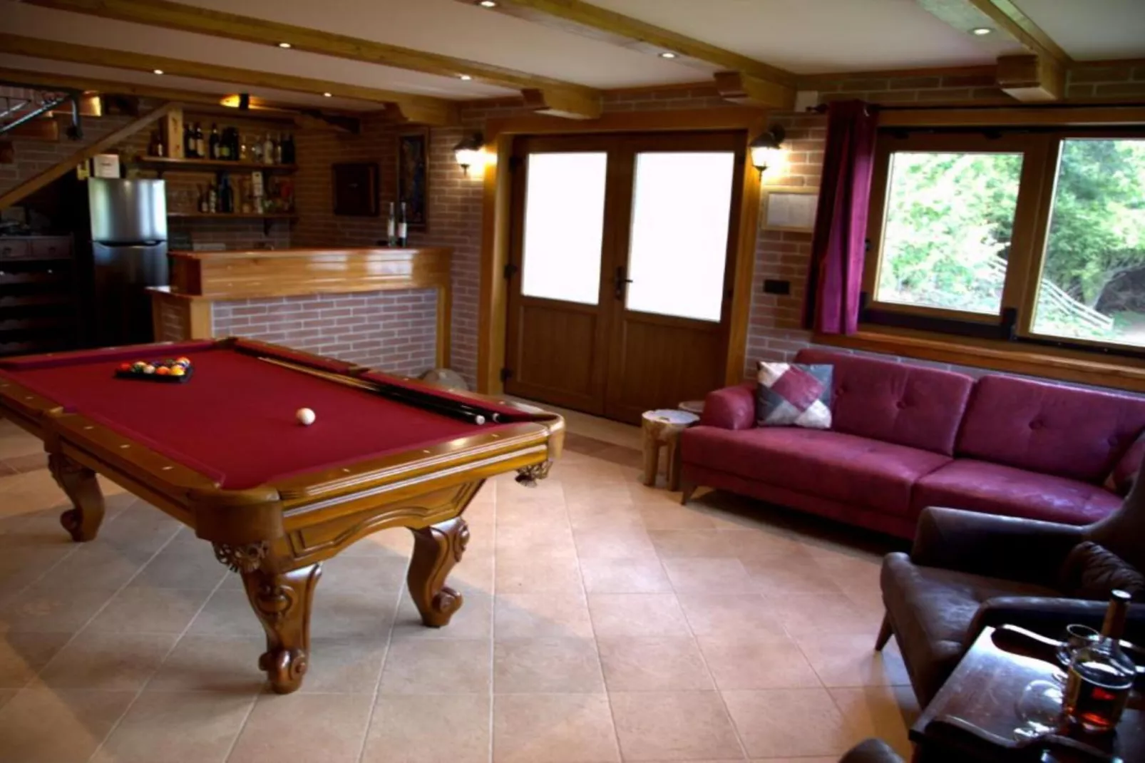 Brezova Poljana Lodge with Sauna and Hot-Tub - Five Bedroom Holiday Home-Intérieur