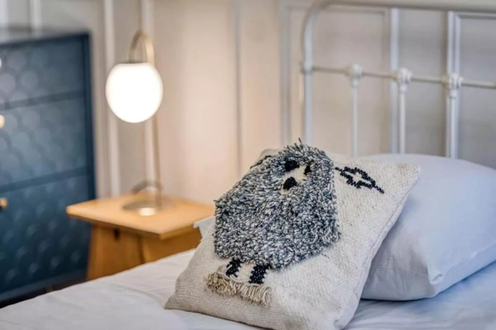 | The Precious 💎 Paul Mistral-Nicht zugeordnet