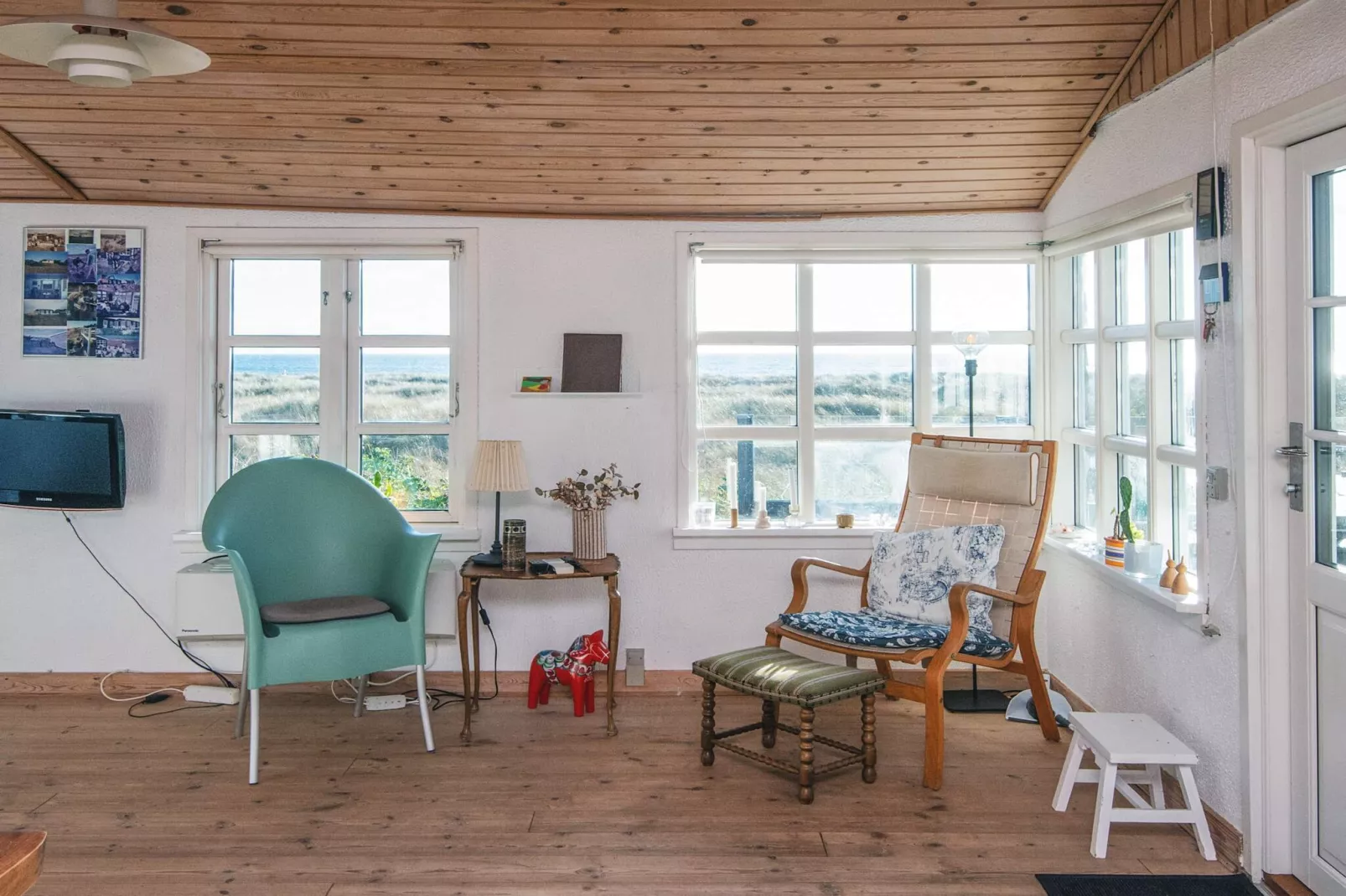 4 person holiday home in Grenaa-Indoor