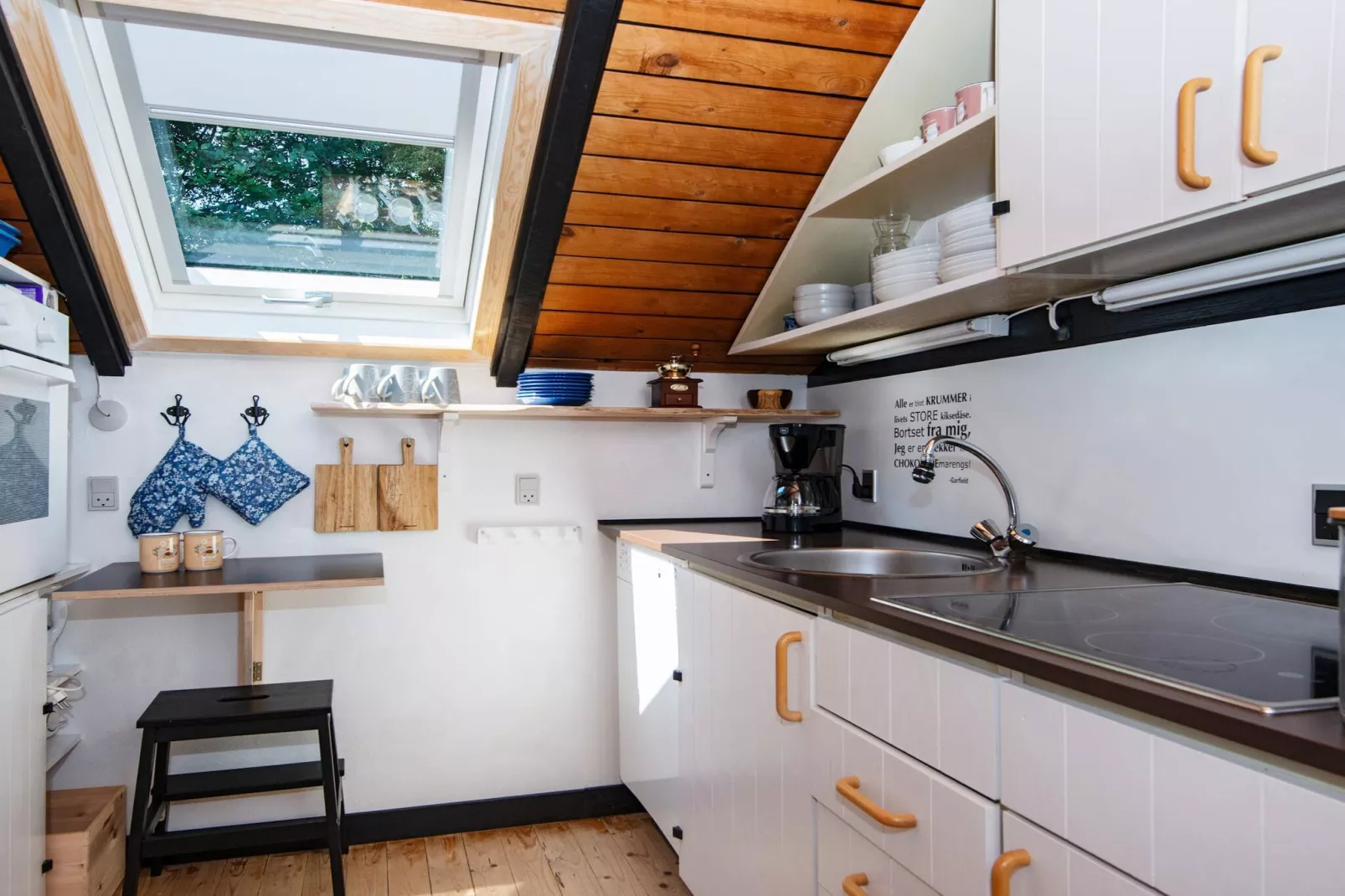 Secluded Haven near Sea - By Traum Ferienwohnungen-Indoor