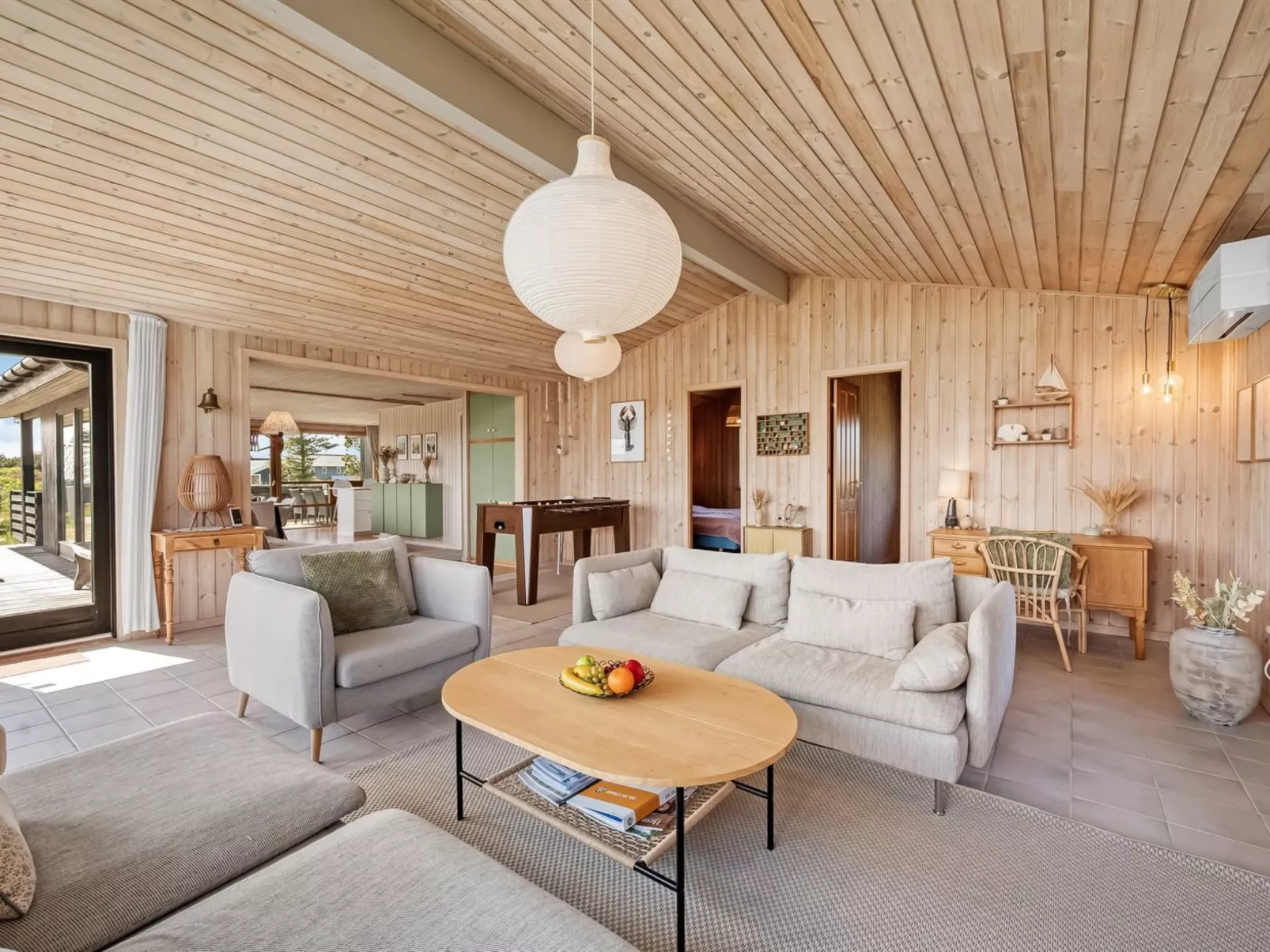 "Brunkil" - 500m from the sea-Inside