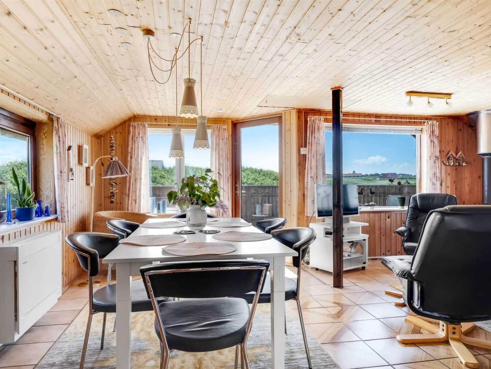 "Beatrice" - 150m from the sea-Inside