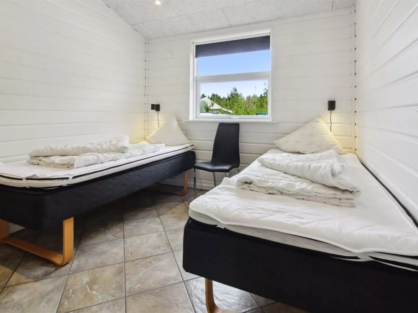 "Nael" - 1.6km from the sea-Drinnen