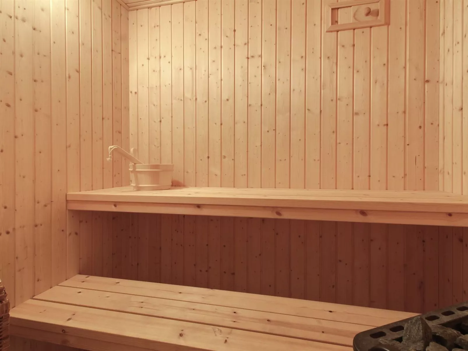 "Aniki" - 1.4km from the sea-Inside