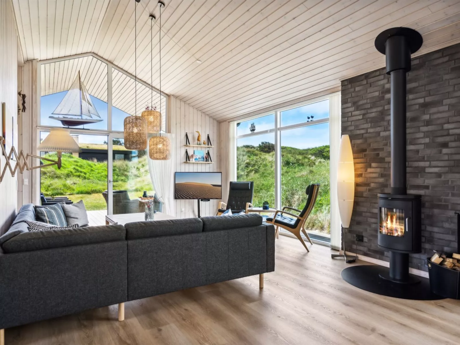 "Ejnarine" - 300m from the sea-Inside