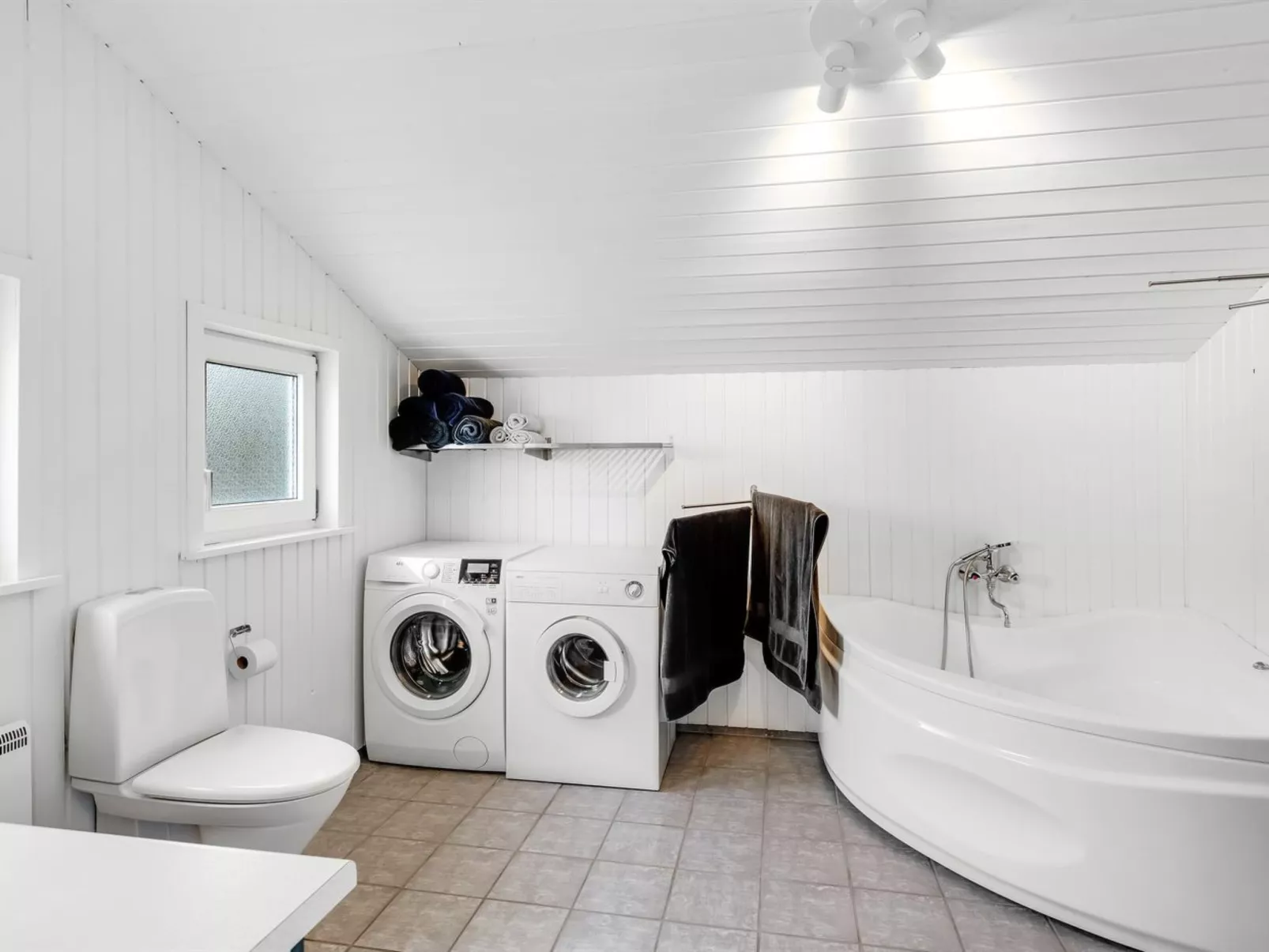 "Antto" - 900m from the sea-Inside