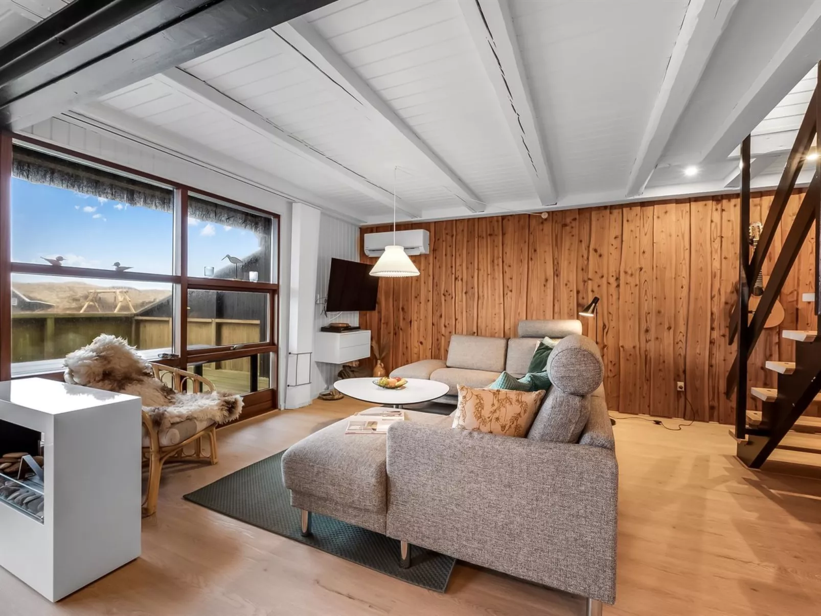 "Kristanna" - 150m from the sea-Inside