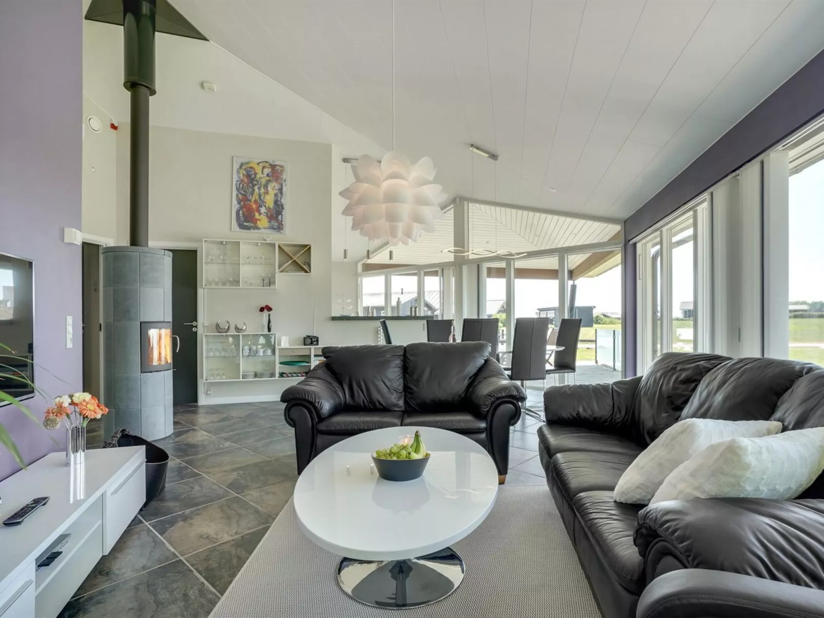 "Helena" - 250m from the sea-Inside