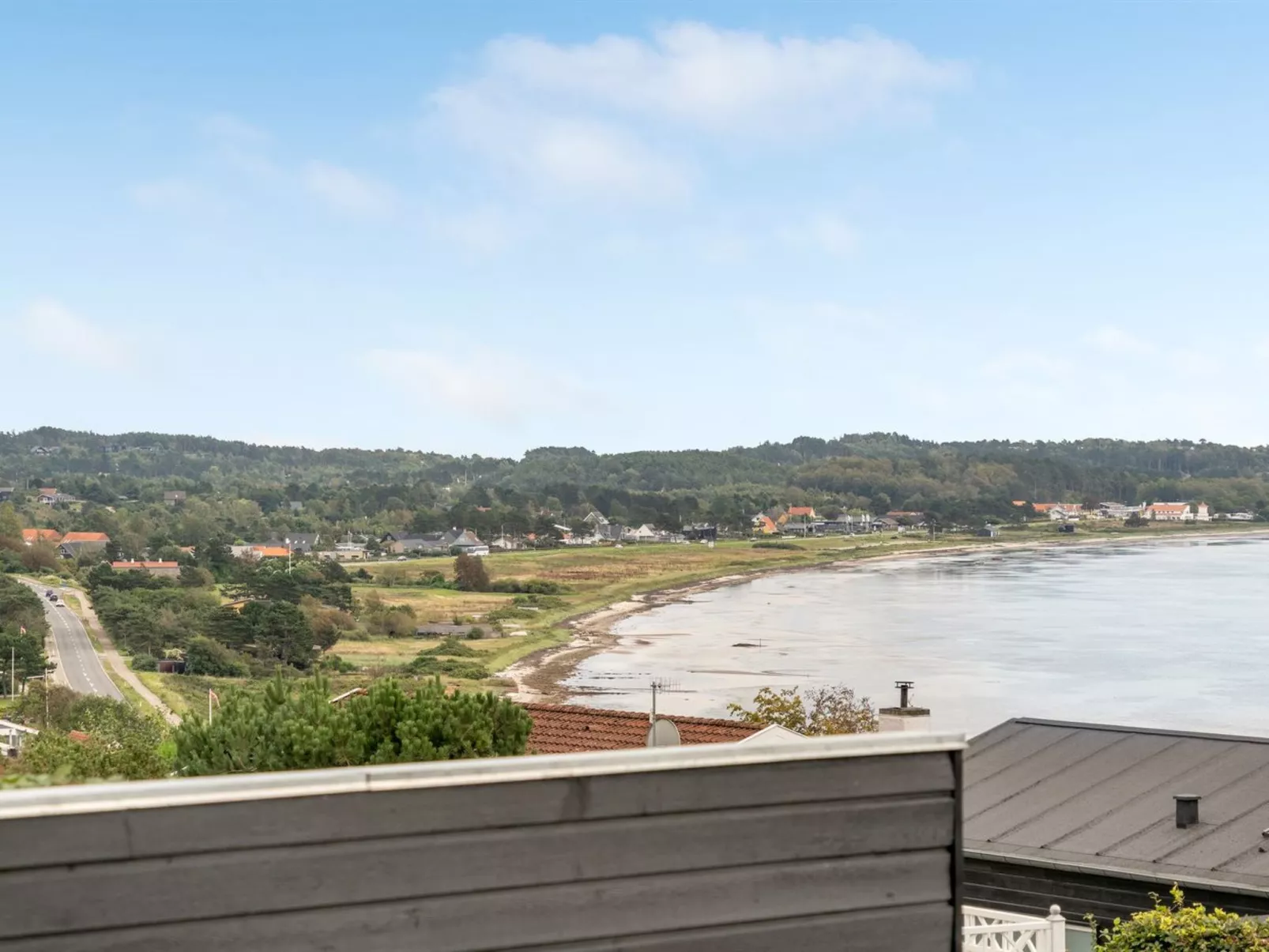 "Eilen" - 250m from the sea-Outside