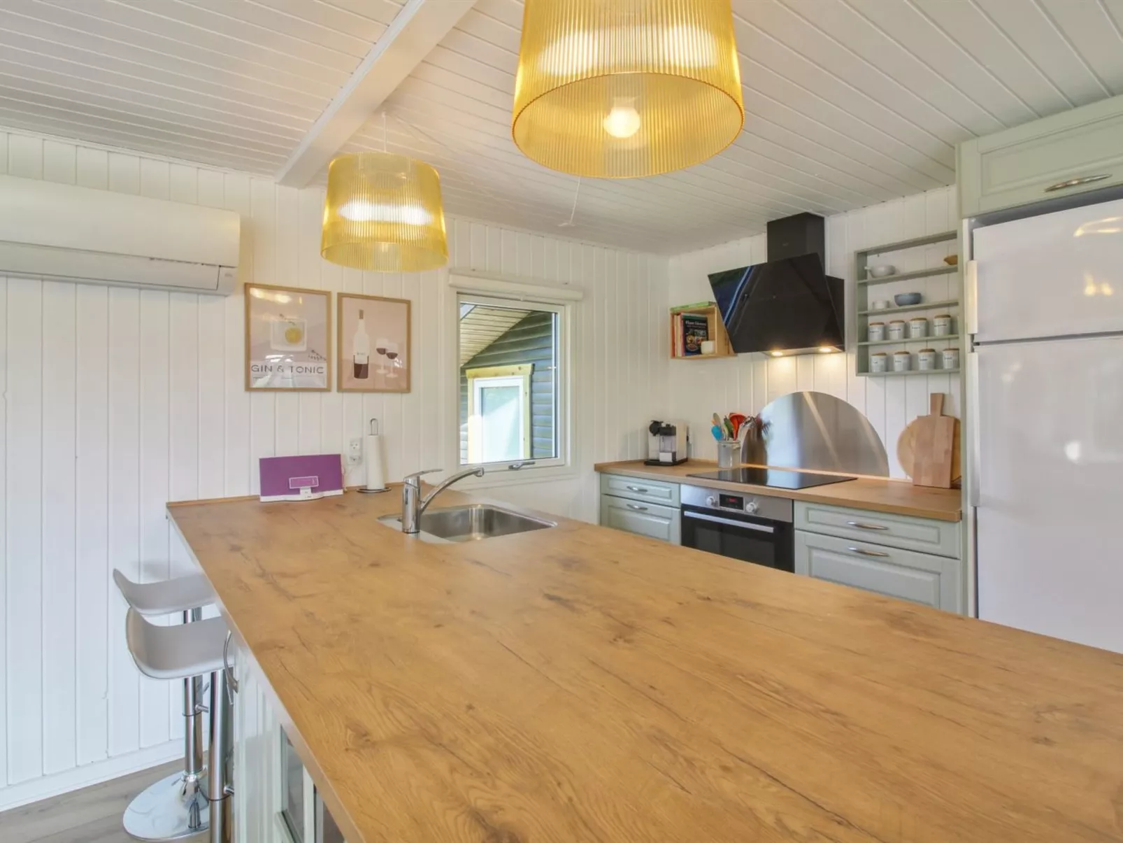 "Herma" - 300m from the sea-Inside