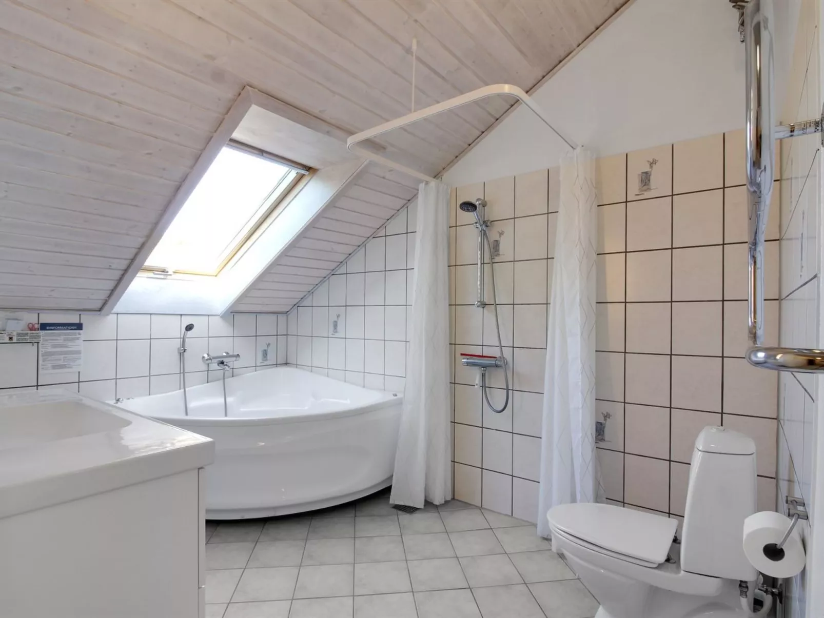 "Lothen" - 500m from the sea-Inside