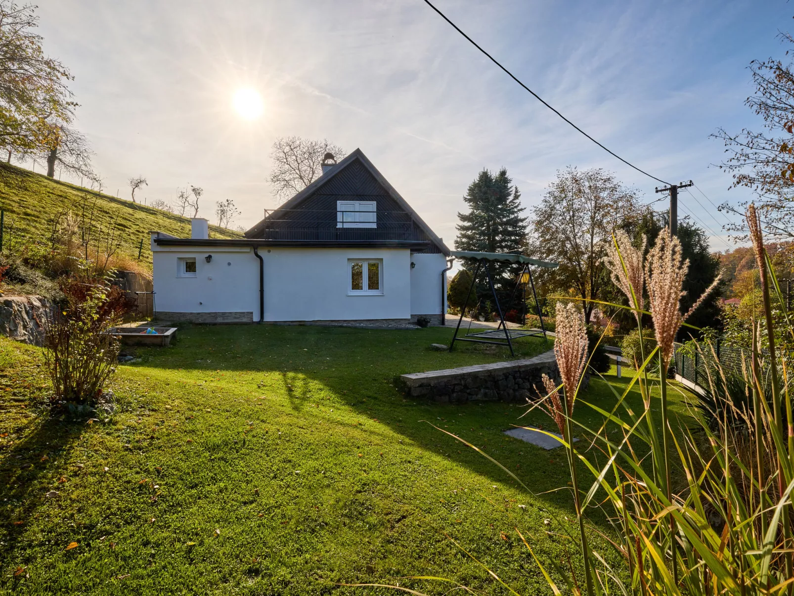 Leisure Lounge & Pool-Outside