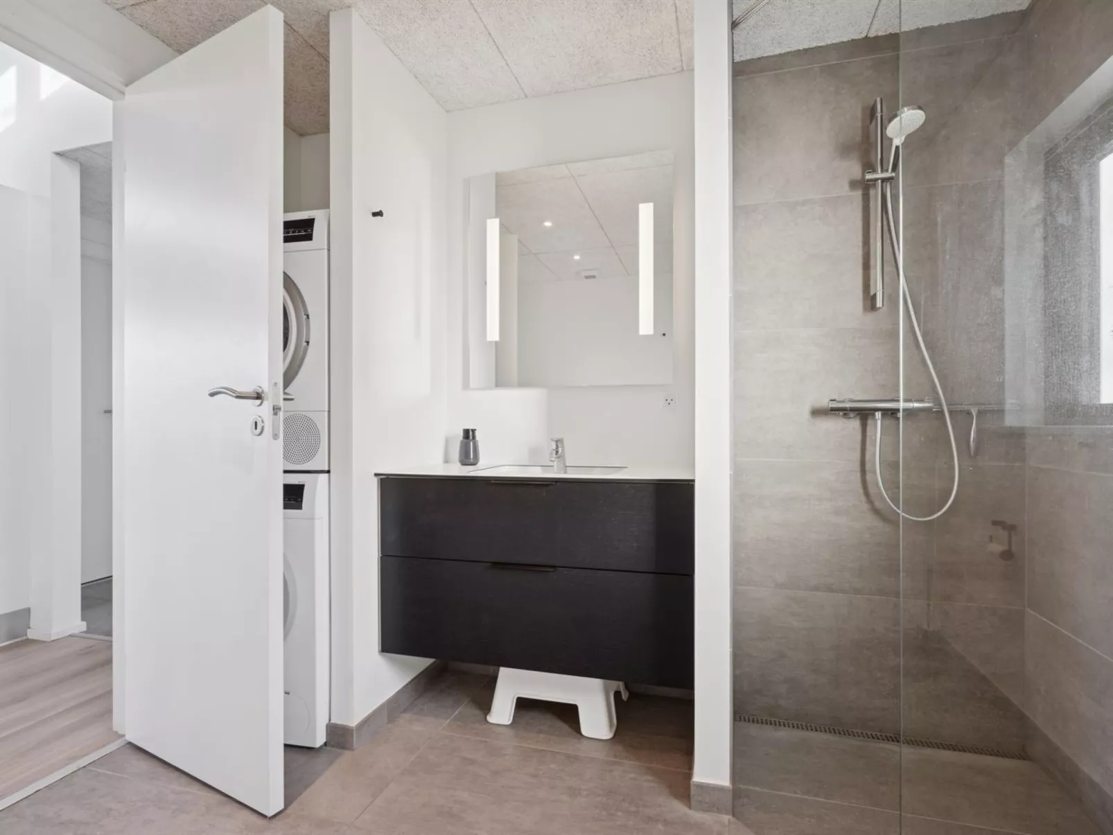 "Malfred" - 500m from the sea-Inside