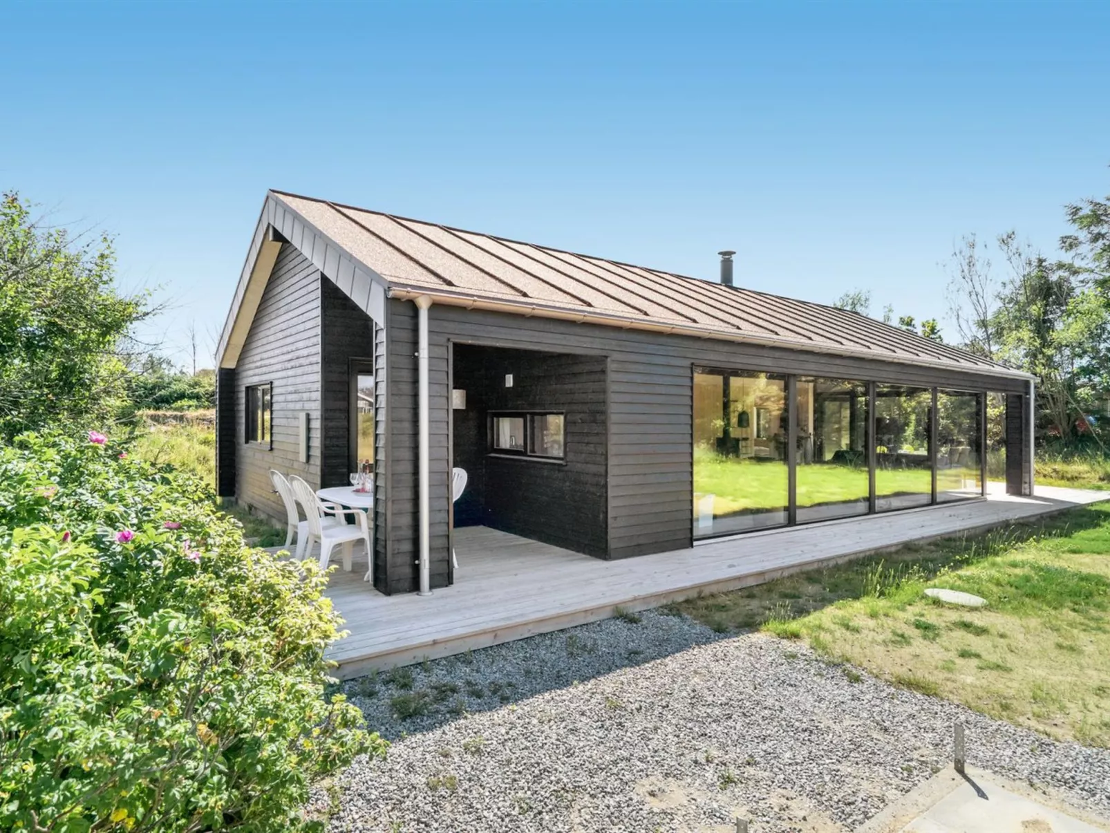 "Ilmarinen" - 561m from the sea-Outside