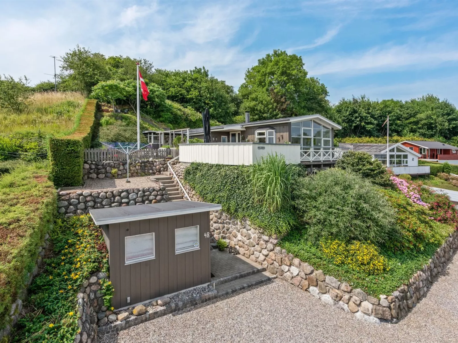 "Haraldina" - 350m to the fjord-Outside