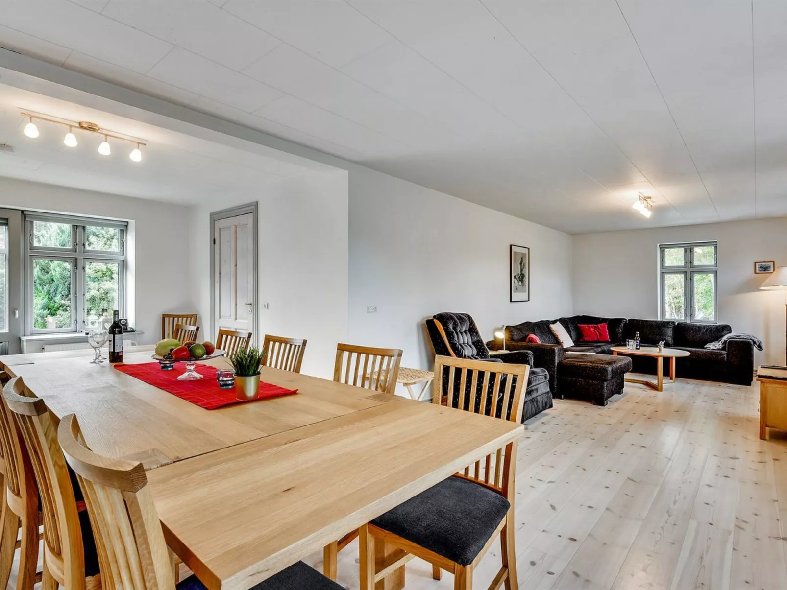 "Sophia" - 8km from the sea-Inside