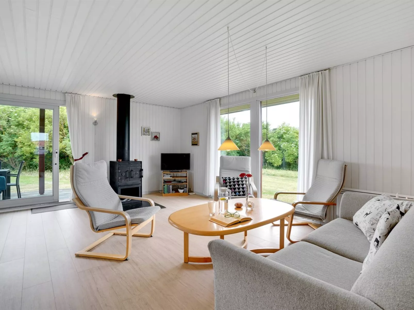 "Siv" -  from the sea-Dedans