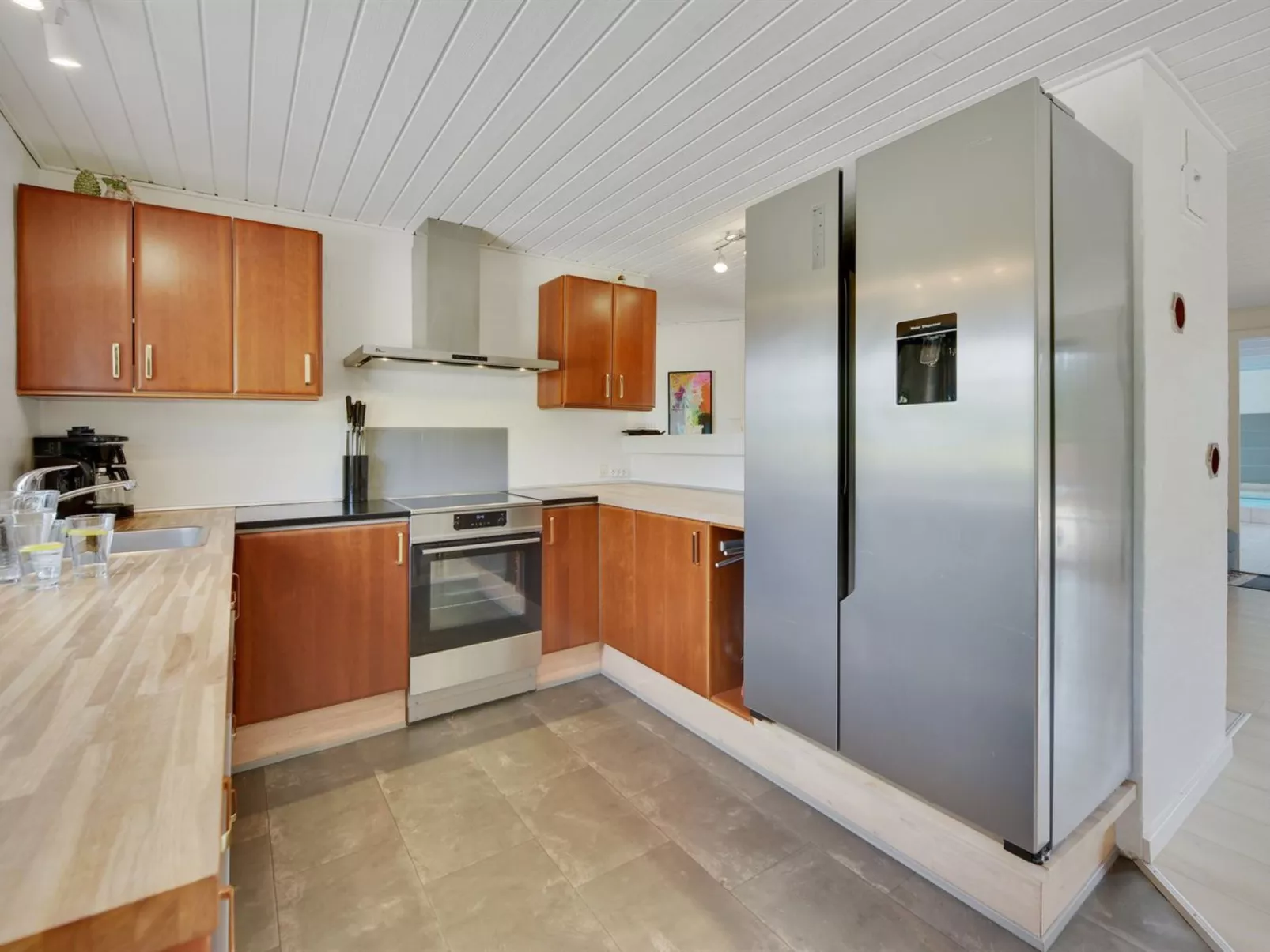 "Jorkin" - 1.8km from the sea-Inside