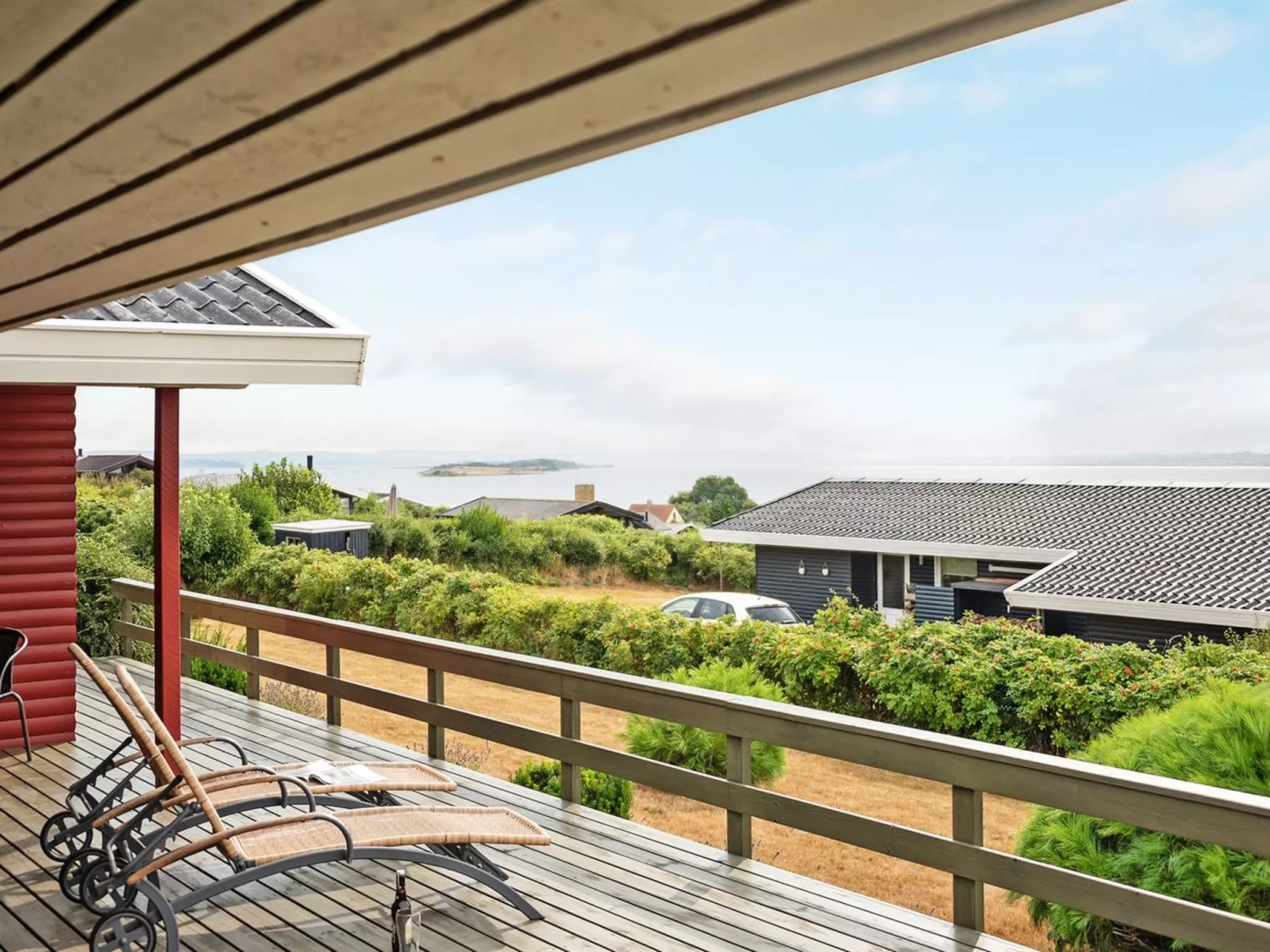 "Miriam" - 300m from the sea-Outside