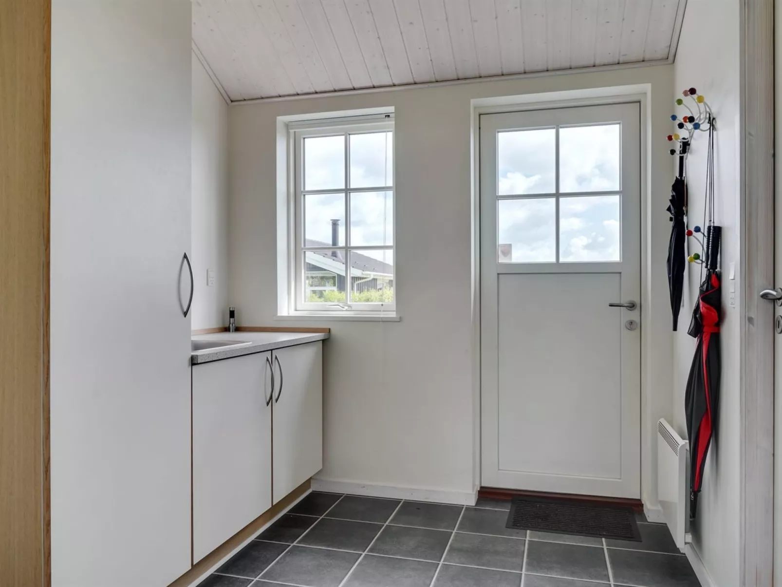 "Hathulf" - 700m from the sea-Inside