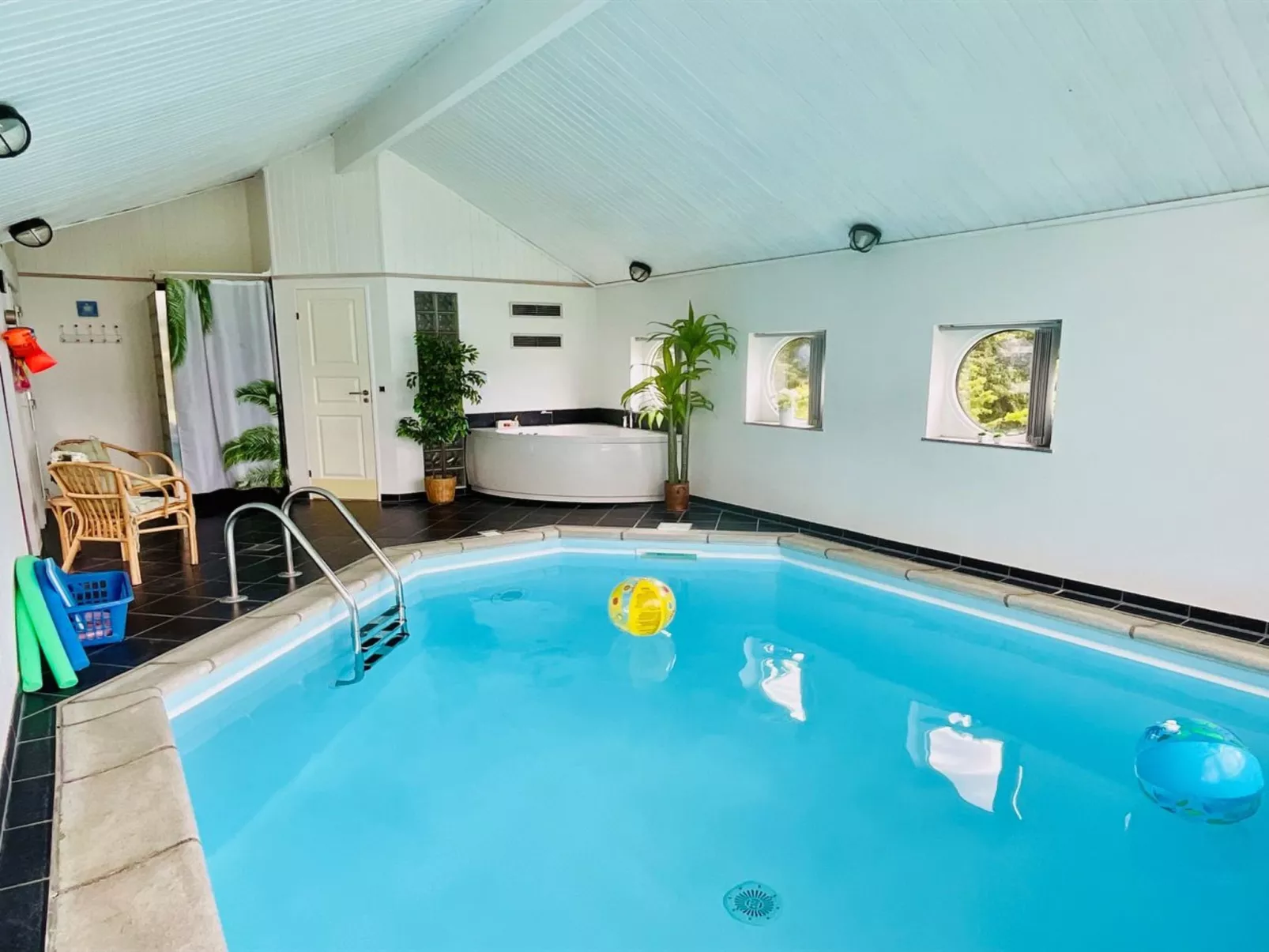 "Athisl" - 800m from the sea-Draußen