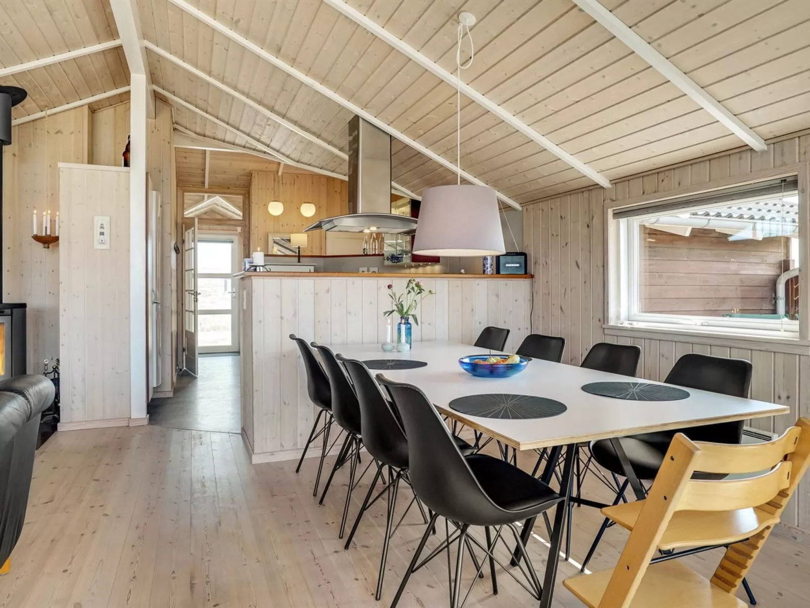 "Horsten" - 350m from the sea-Drinnen