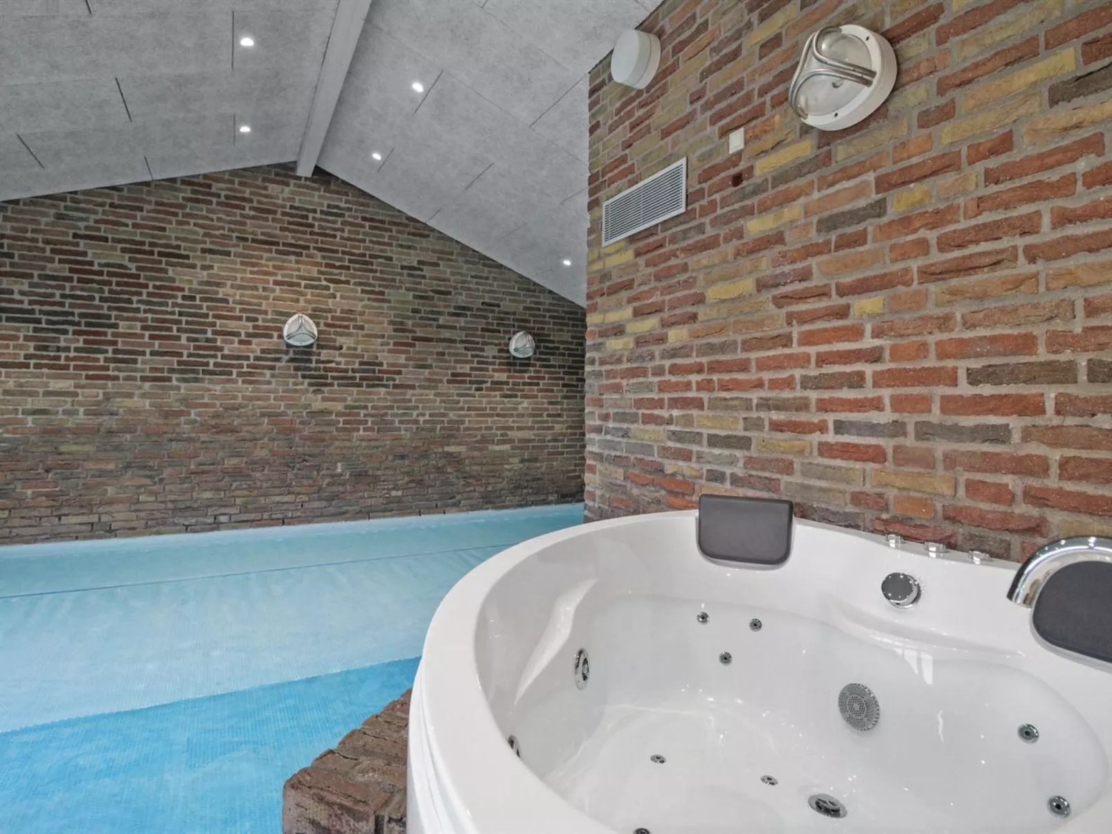 "Soini" - 900m from the sea-Dedans