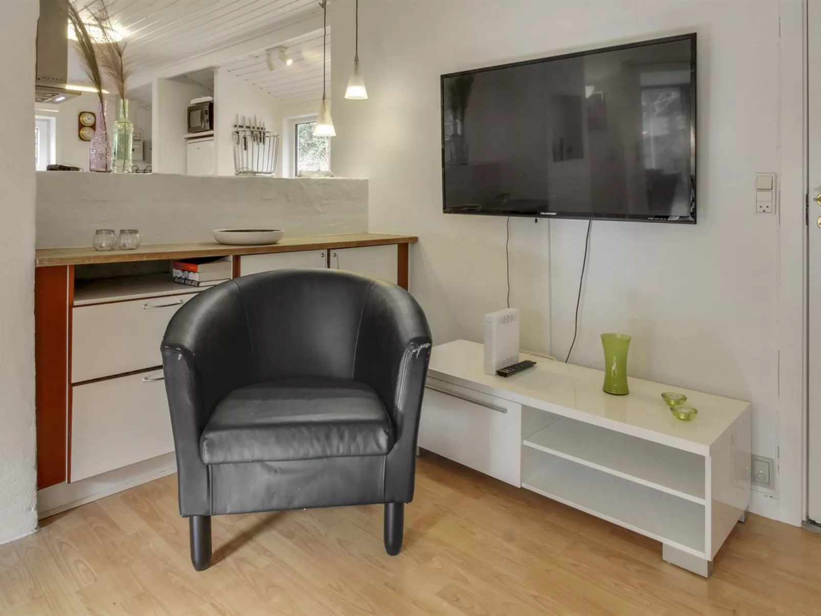 "Josina" - 32km from the sea-Dedans