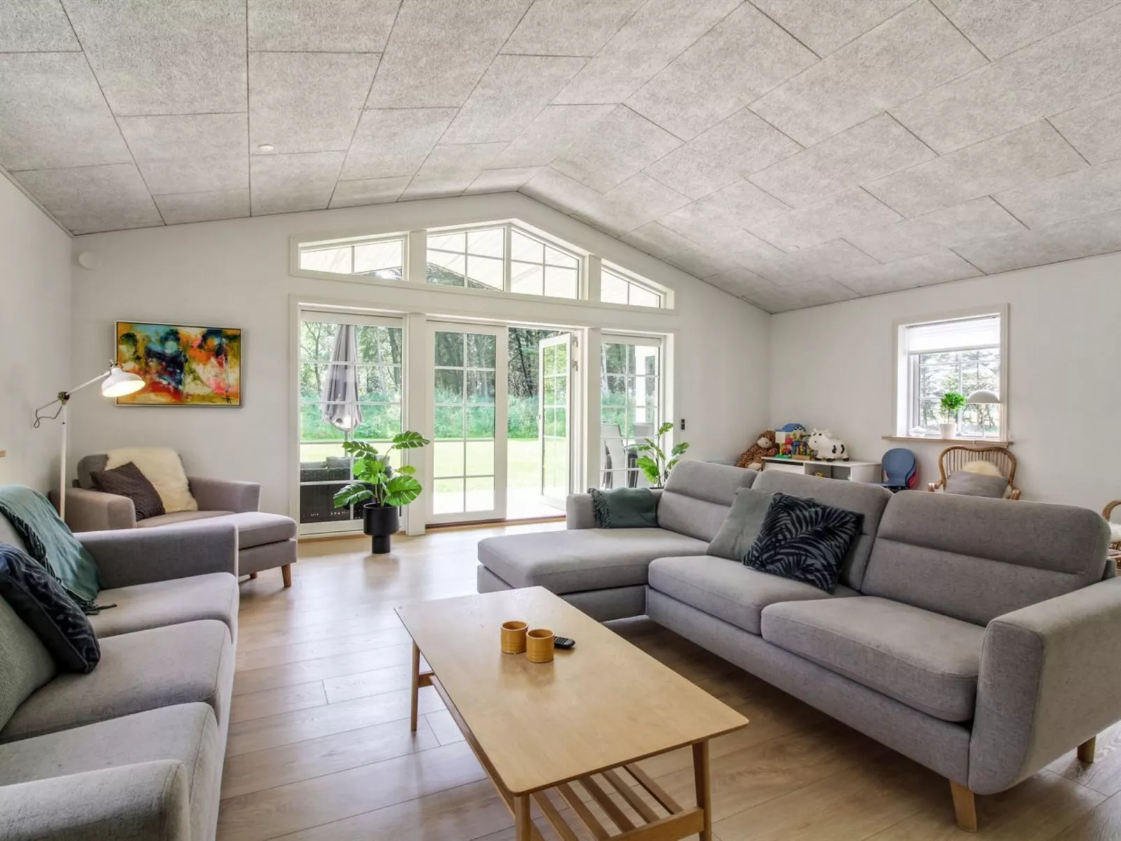 "Hela" - 1.4km from the sea-Inside