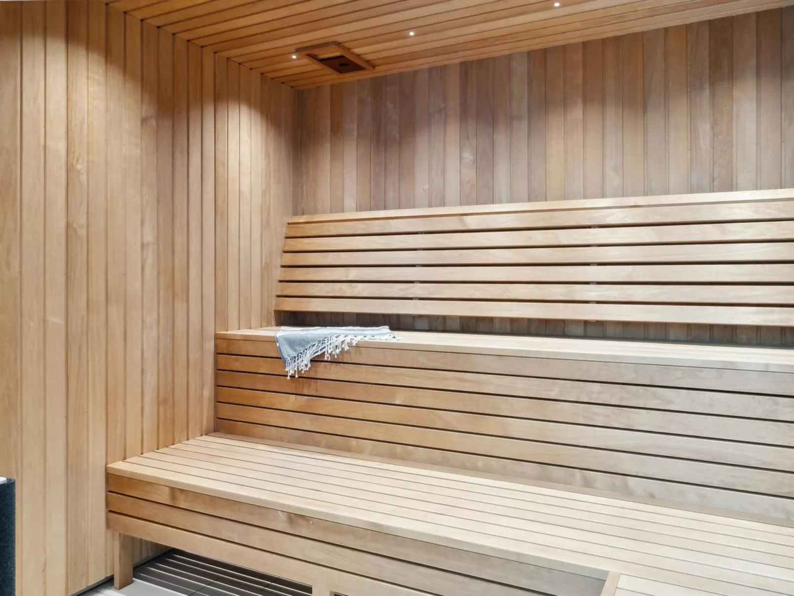 "Bjarka" - 700m from the sea-Dedans