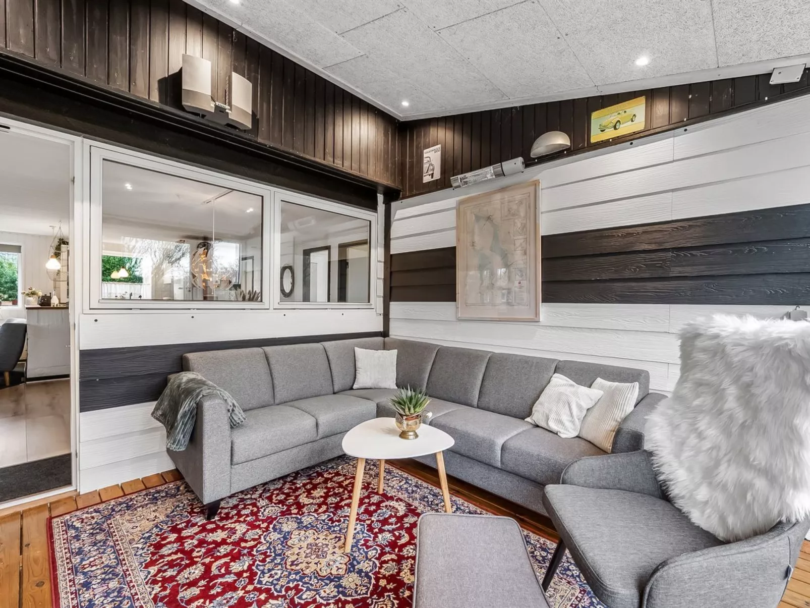 "Kjartan" - 32m to the fjord-Dedans