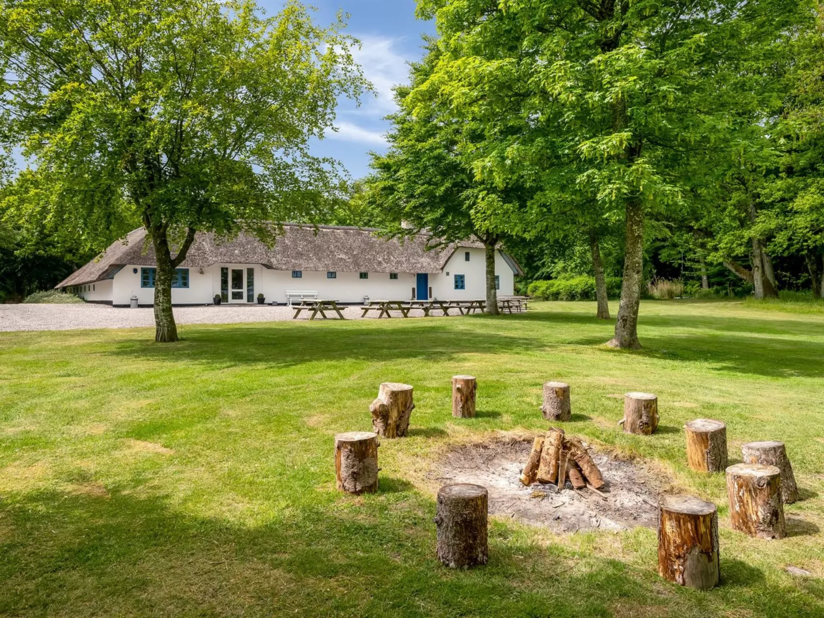 "Tatiane" - 10km from the sea-Outside