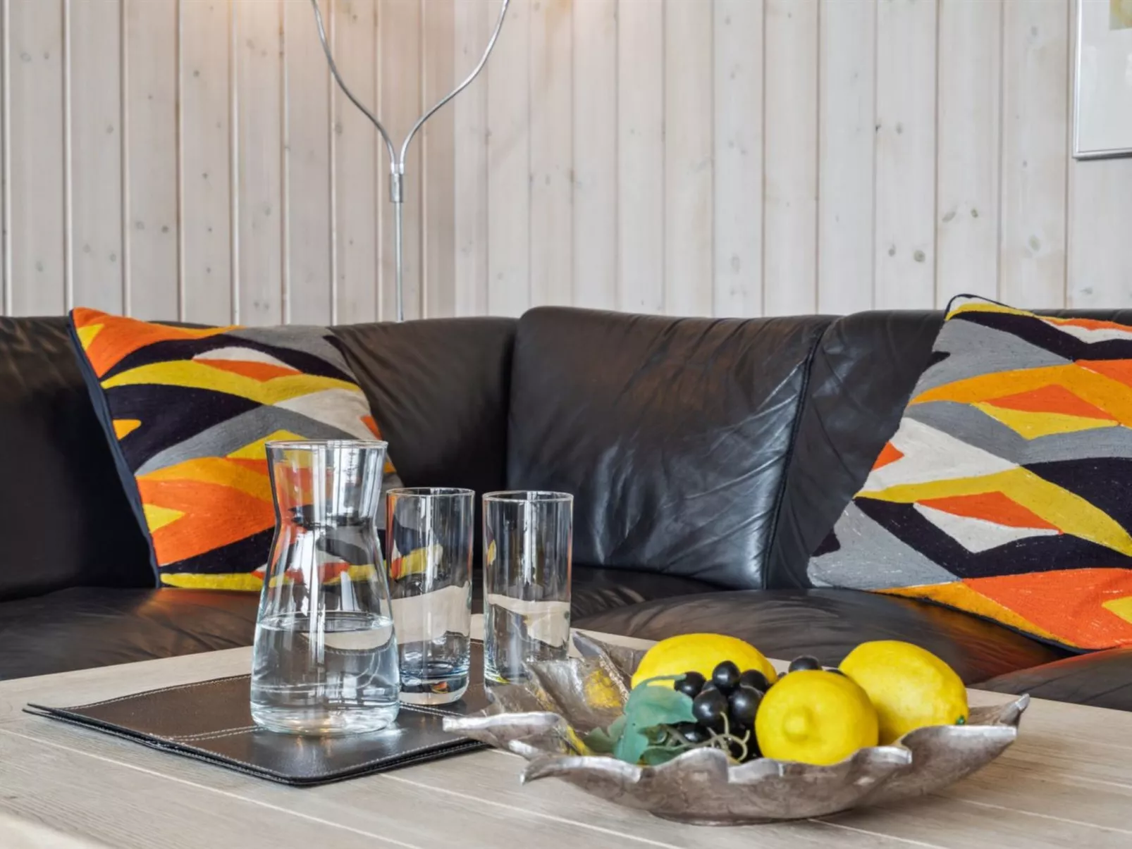 "Elif" - 30km from the sea-Drinnen