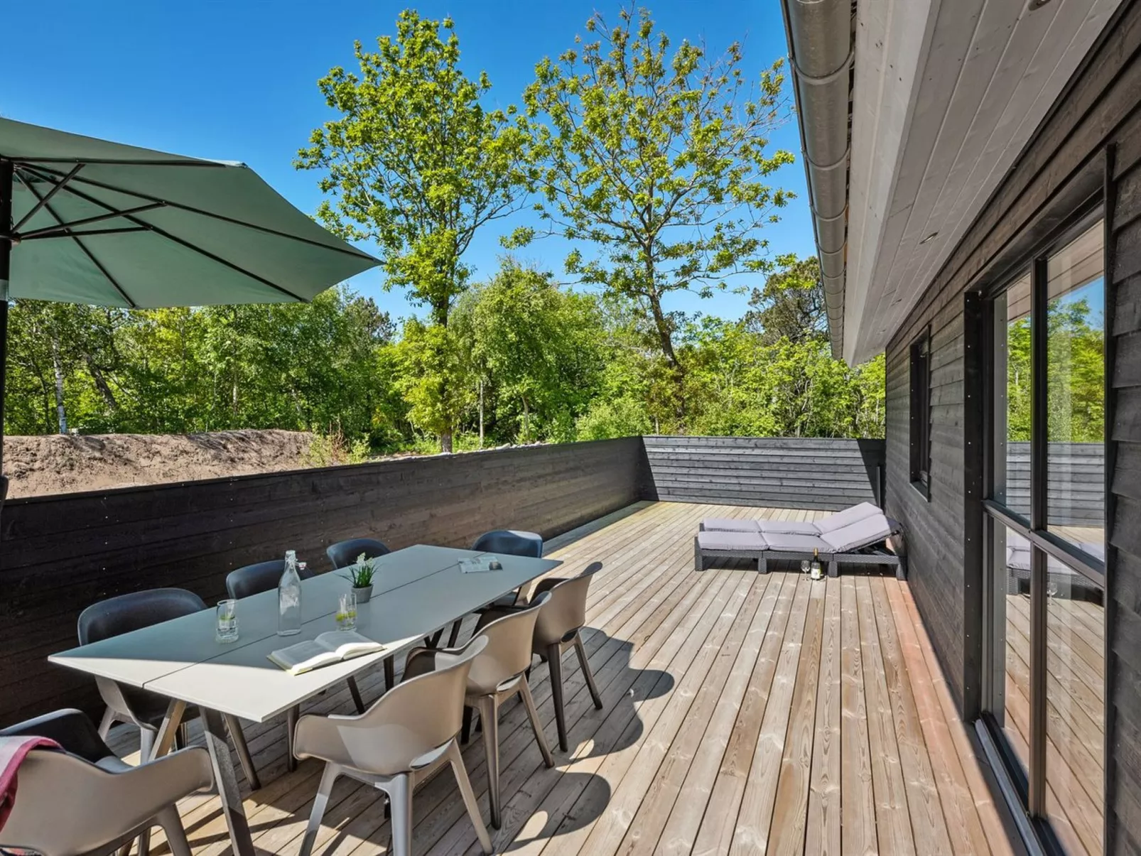 "Merve" - 800m to the fjord-Outside