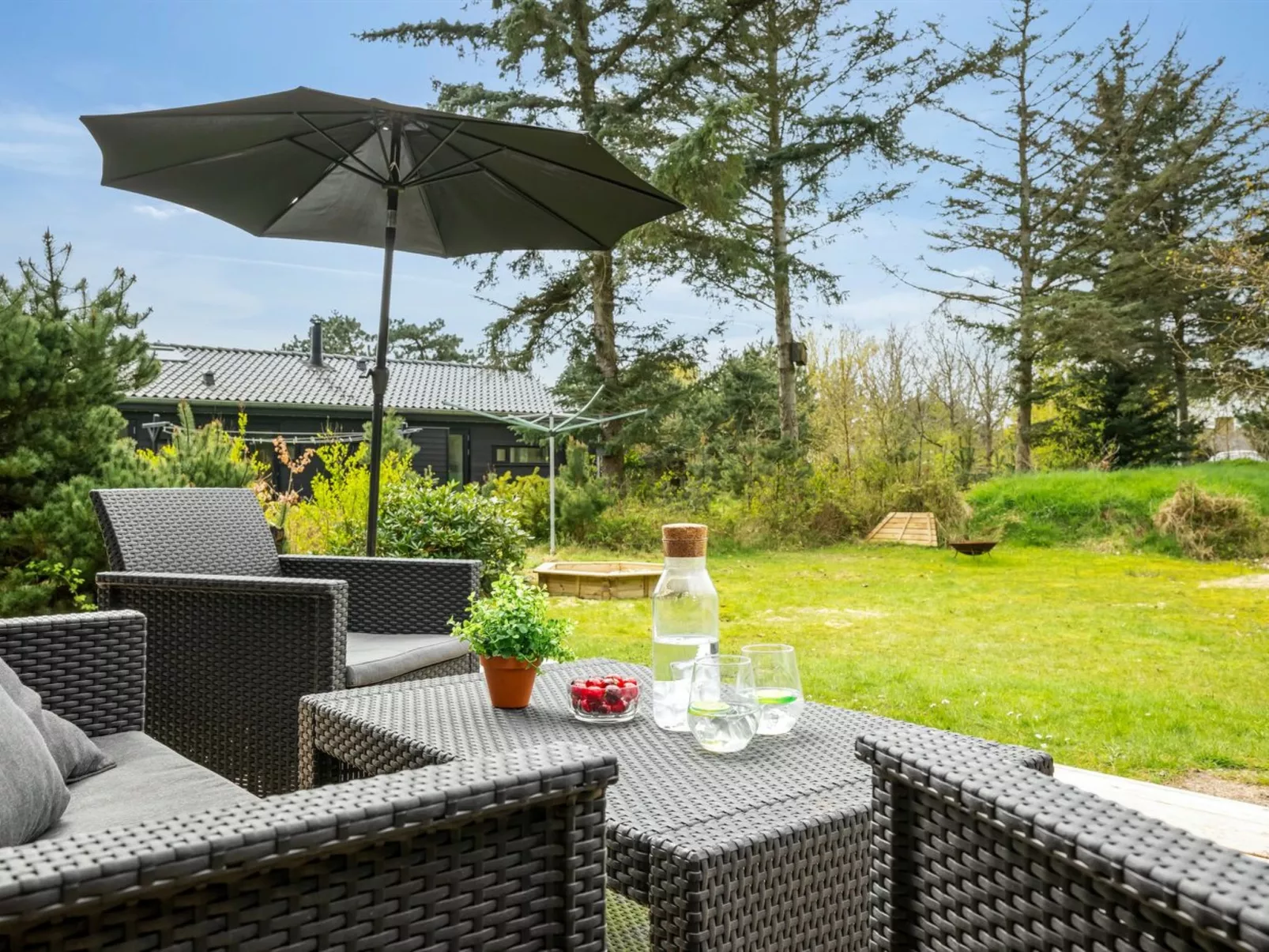 "Dagino" - 500m from the sea-Outside