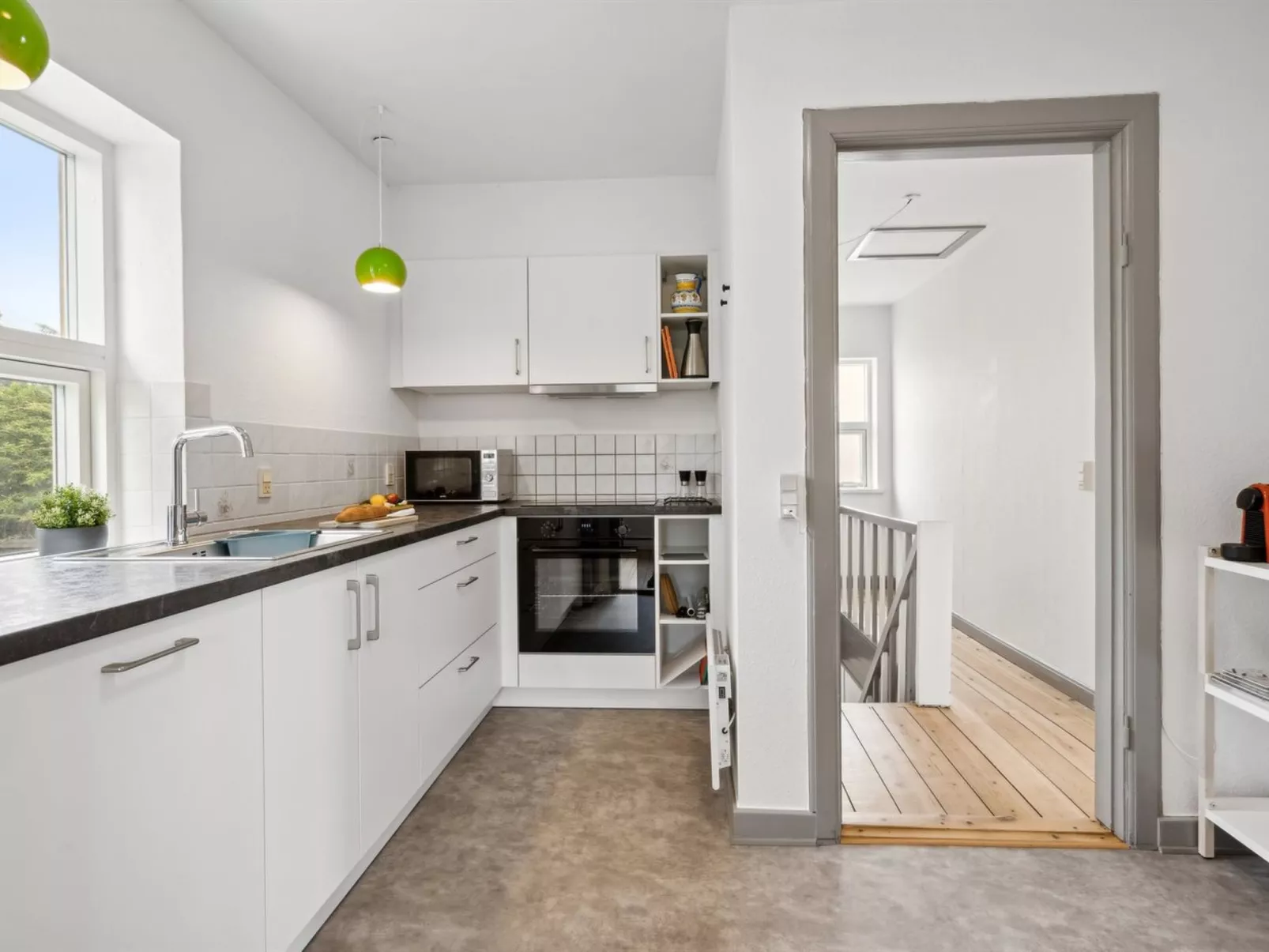 "Sira" - 25m from the sea-Inside