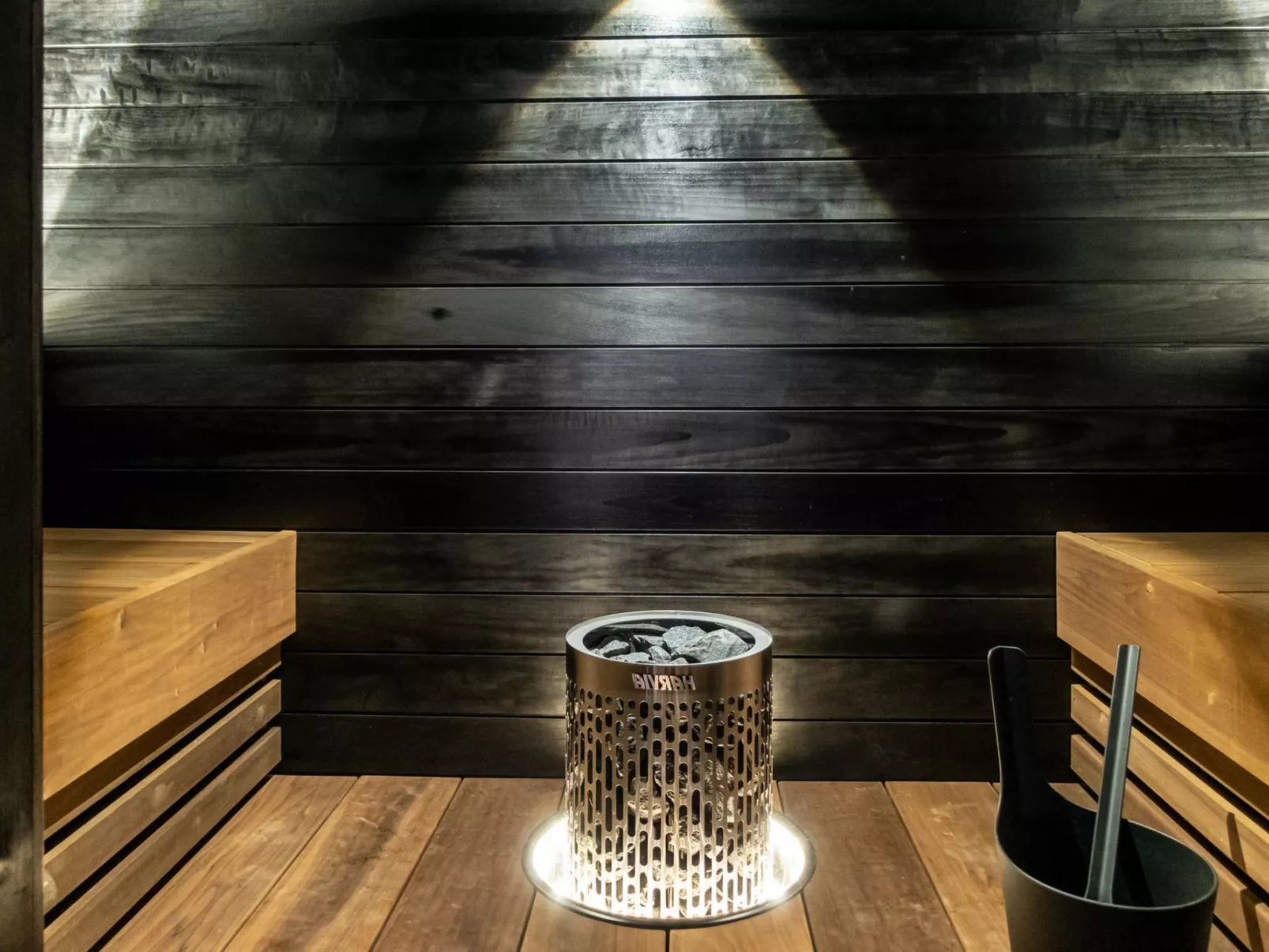 Willa levi west b-Dedans