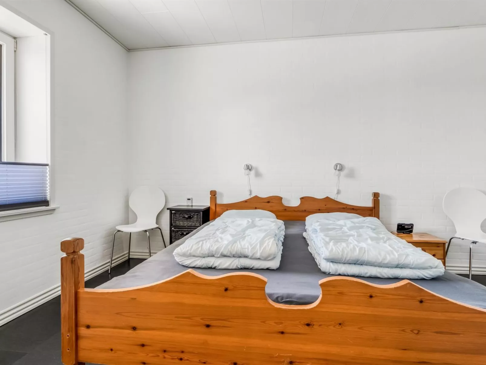 "Kora" - 2km from the sea-Drinnen