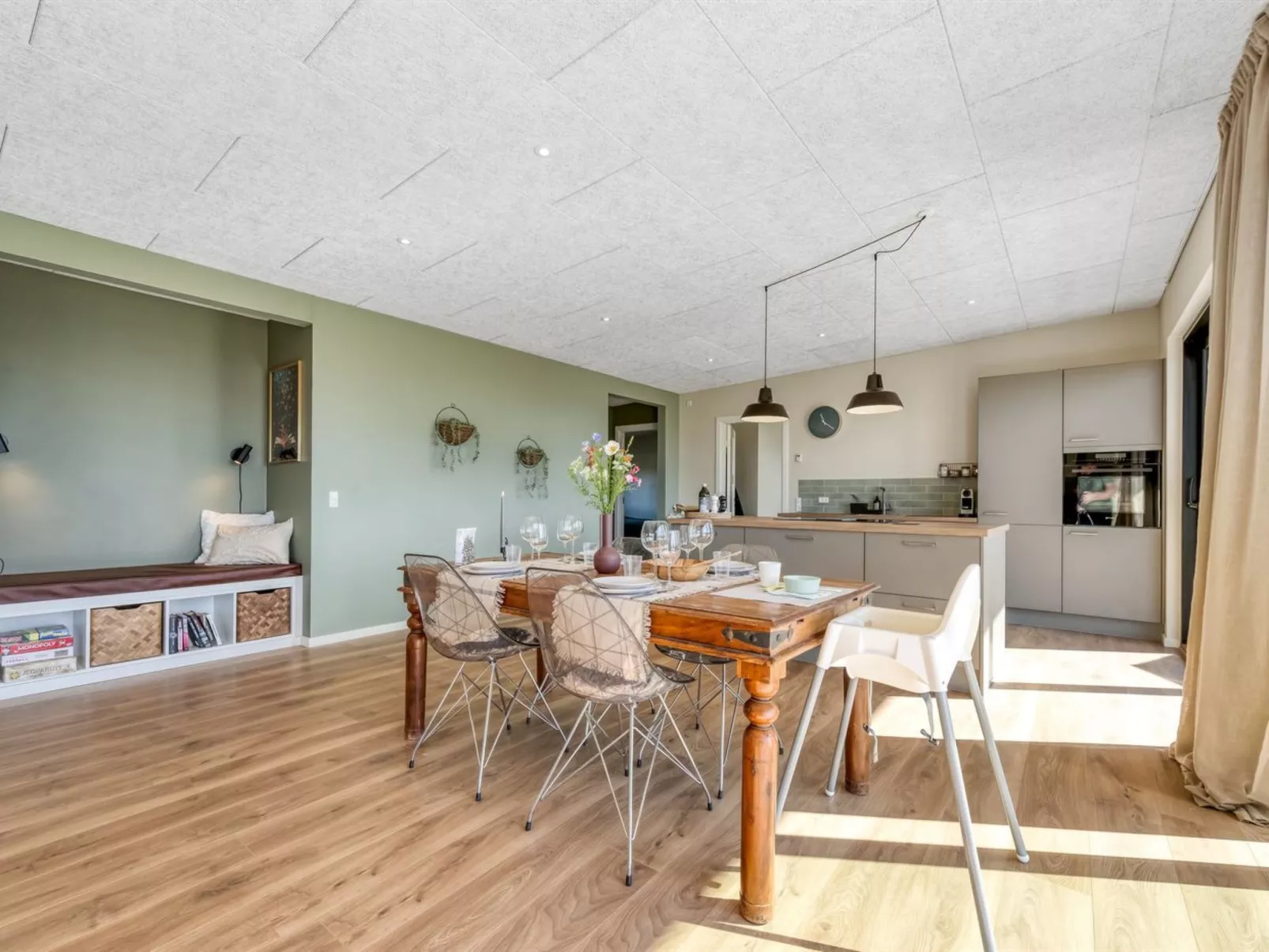 "Edvia" - 200m to the fjord-Dedans