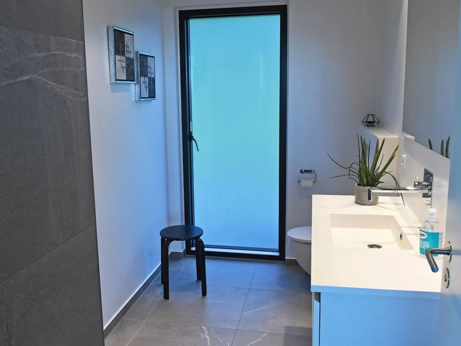 "Hildegunda" - 600m from the sea-Inside