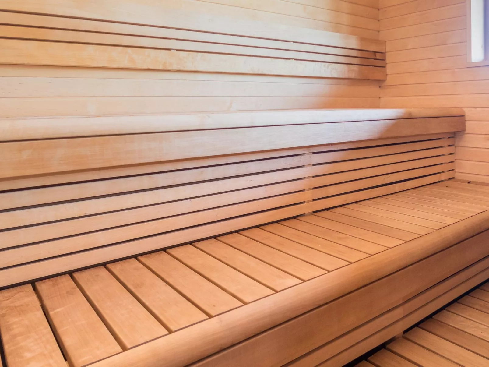 Holy lake chalet b-Drinnen