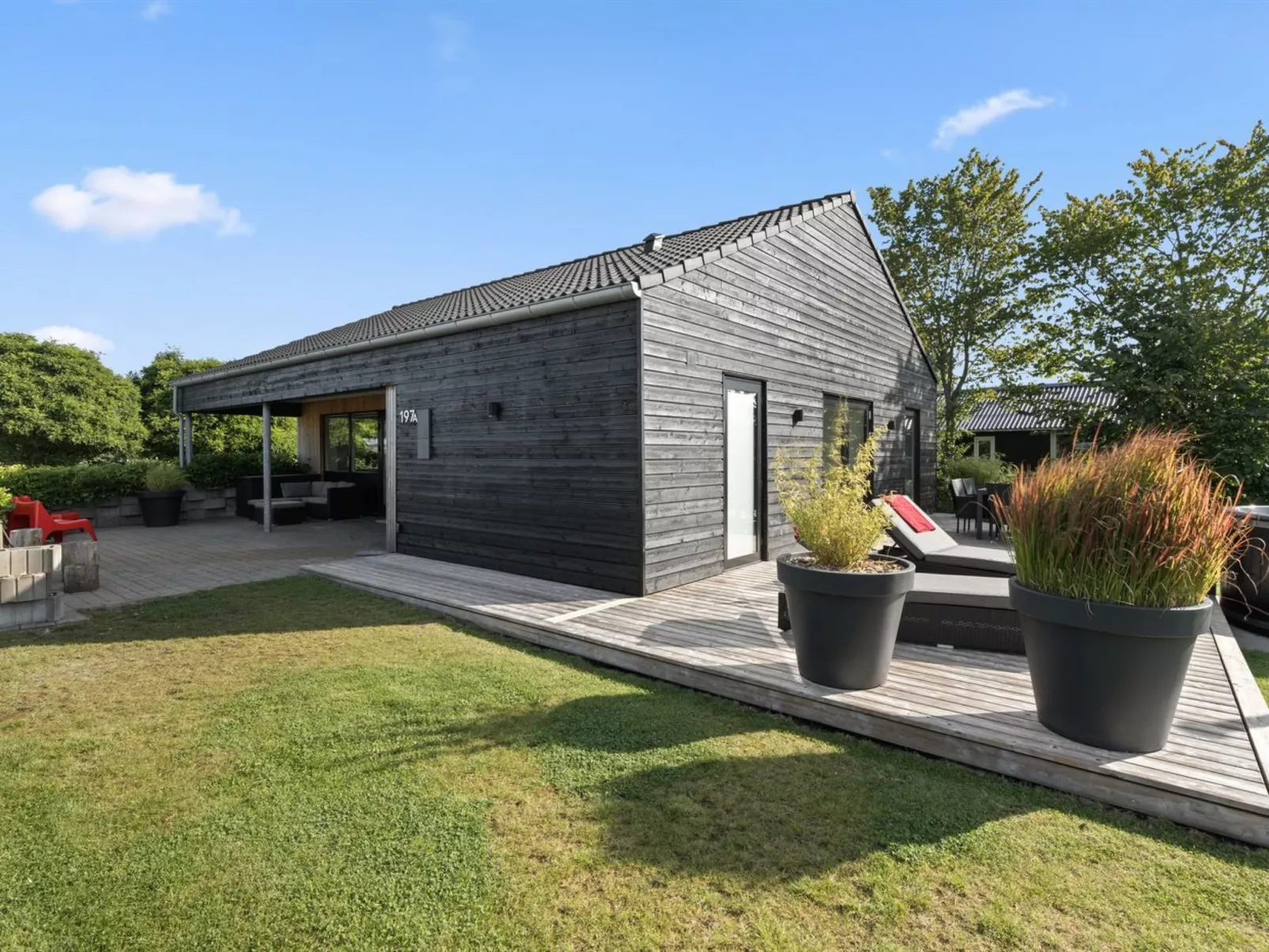 "Harri" - 400m from the sea-Outside