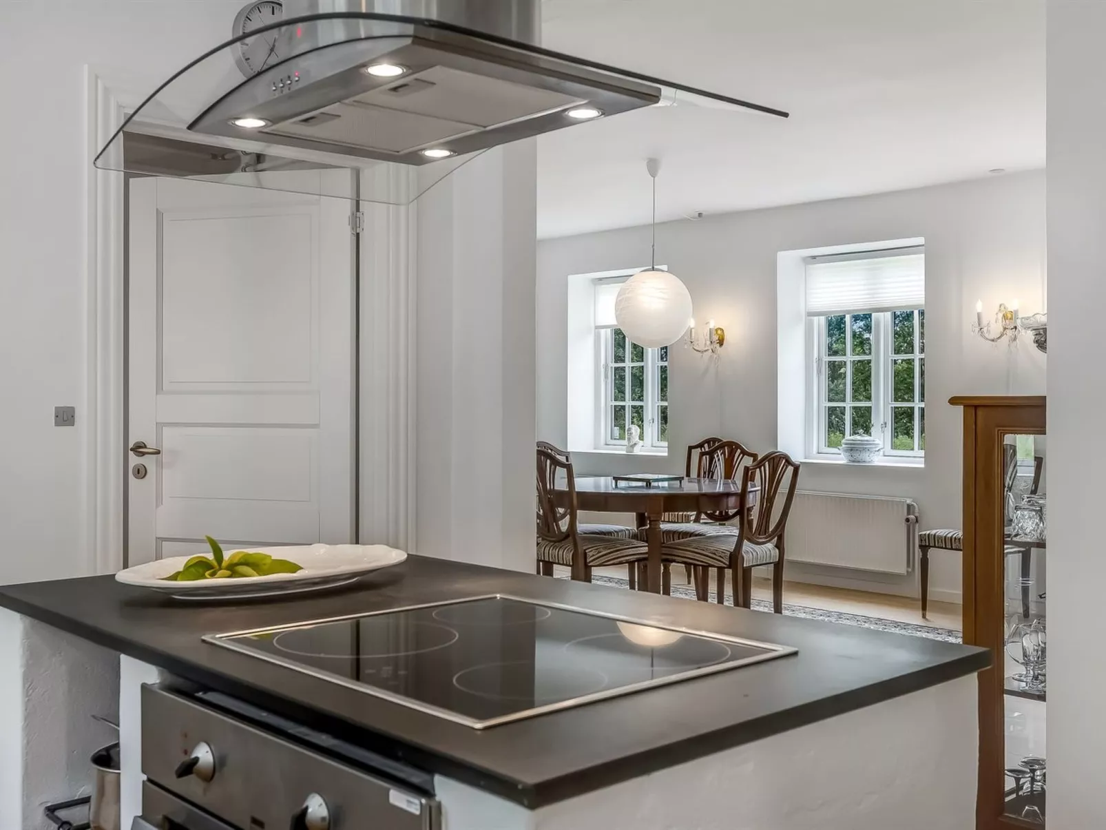 "Constance" - 23km from the sea-Inside